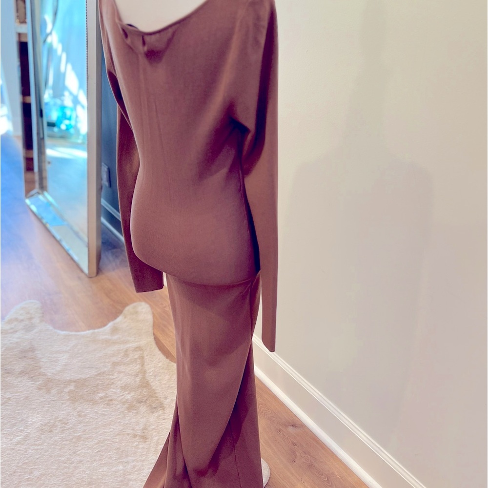 •House of CB Maxi Dress •Size: Small •Color: Beige/Camel - Picture 9 of 9